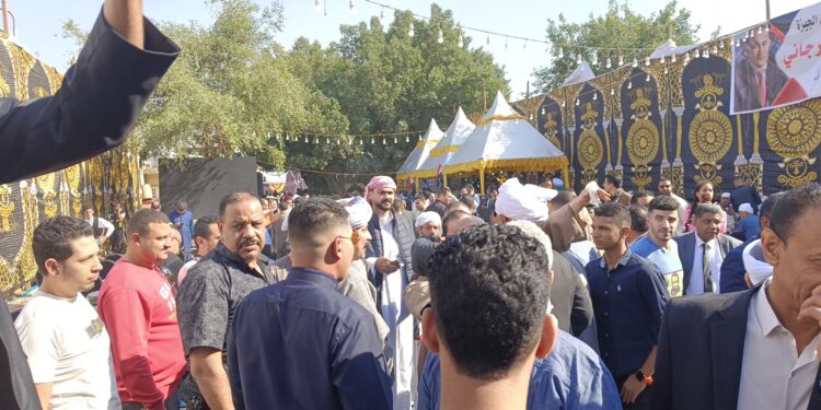 بحضور النواب ورموز الدولة.. توافد الآلاف على المؤتمر الأول بـ اتحاد القبائل العربية