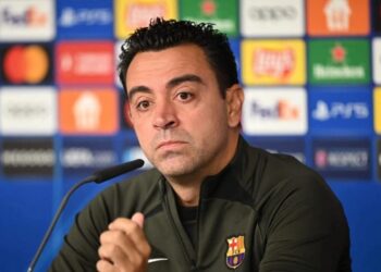 تشافي الأعلى تداولا عبر محركات البحث بعد قرار برشلونة بإقالته 