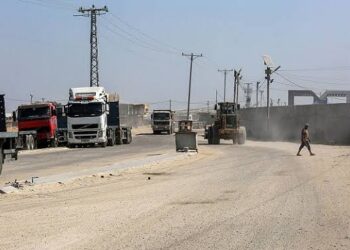 قصف حماس لمنطقة كرم أبو سالم تسبب يعرقل مفاوضات الهدنة 