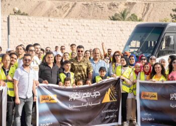لرفع الوعي السياحي.. أمانة مصر أكتوبر بالإسكندرية تنظم رحلة شبابية ترفيهية إلى الأهرامات
