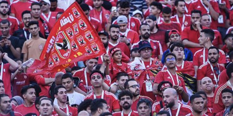 الأهلي يقدم رحلات مجانية لجماهيره لحضور مواجهة الاتحاد السكندري في سباق الدوري