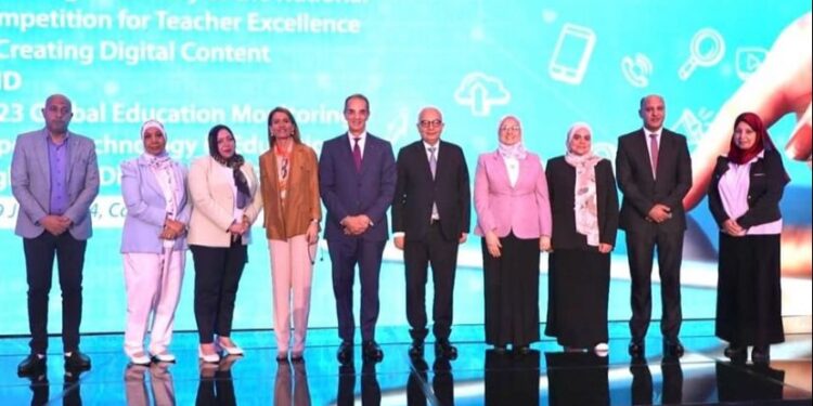 Huawei and UNESCO award 12 winning educators in “The National Competition for Teacher Excellence in Creating Digital Content”