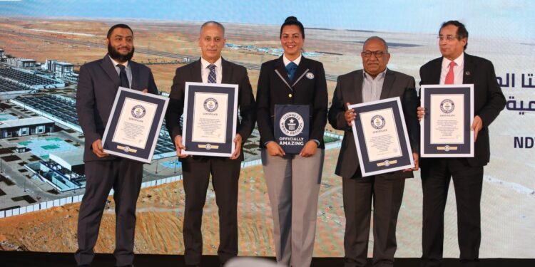 الأكبر في العالم.. مشروع مياه الصرف الصحي بالدلتا الجديدة يحرز أربعة أرقام قياسية في غينيس