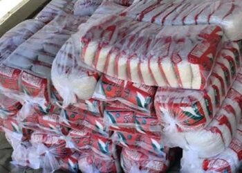 الحكومة تنفي زيادة سعر سكر التموين لـ 18 جنيها 