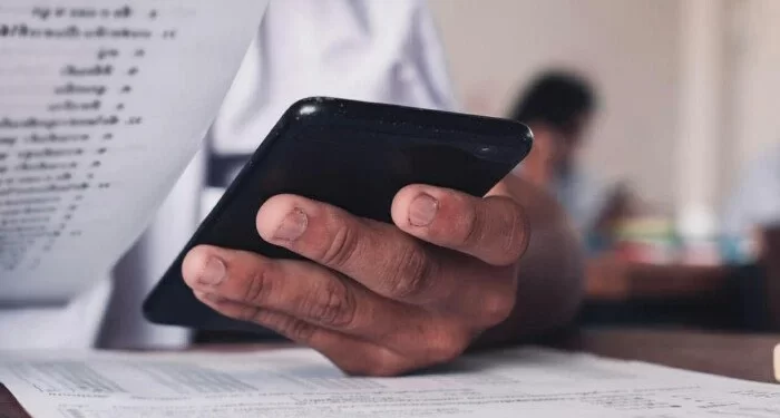 امتحانات الثانوية العامة.. شاومينج كاذب.. والتعليم تؤكد: أوراق الأسئلة مؤمنة بشكل كامل