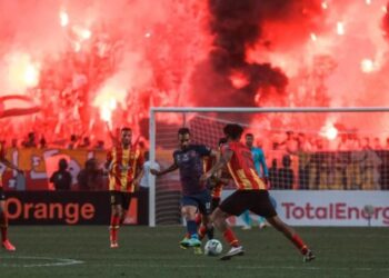 ديربي الفوضى العارمة بين الترجي والأفريقي يعكر صفو رادس