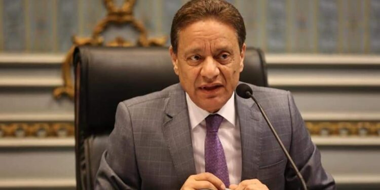 كرم جبر: مفيش منصة للتجارة الإلكترونية هتشتغل في مصر إلا بترخيص