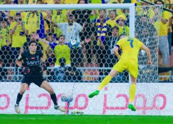 رونالدو في مرمى النيران بعد نتيجة مباراة الهلال والنصر في ديربي كأس الملك.. لم يُتوج بأي بطولة محلية مع فريقه