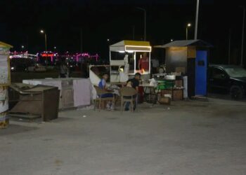 وفد بورسعيد يناشد القيادات التنفيذية بالمحافظة  الاستجابة لمطالب الشباب وعودة العربات والأكشاك المتنقلة لأماكنها