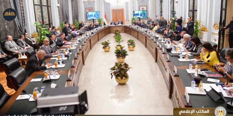 لجنة دراسة برنامج الحكومة في مجلس النواب تواصل أعمالها بمناقشة خطط وزارات التعليم والتعليم العالي والعمل