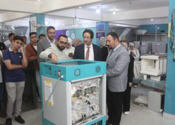 وفد طلاب جامعة طنطا برئاسة “سليم” يزور مصنع كيم تك للأجهزة العلمية وتعيين 5 خريجين