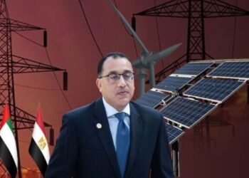 استثمارات ضخمة للطاقة المتجددة..كيف ستساعد مصر في إنهاء أزمة الكهرباء قبل 2025؟