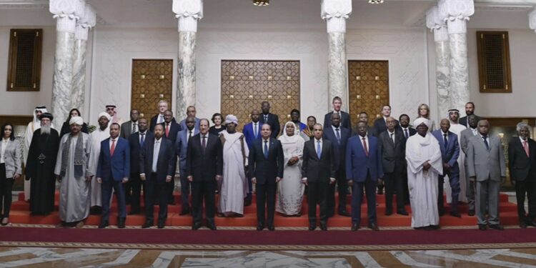 معا لوقف الحرب.. الرئيس السيسي: مصر لن تألو جهدا ولن تدخر أية محاولة في سبيل رأب الصدع بين مختلف الأطراف السودانية