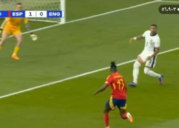 إسبانيا تتقدم على إنجلترا بهدف مقابل لا شيء في الدقيقة 46 بنهائي يورو 2024