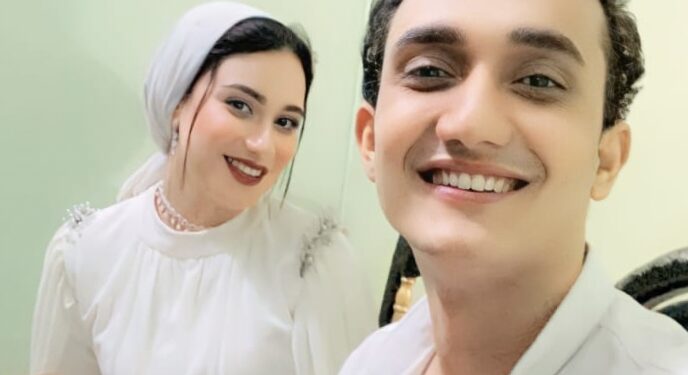 مبروك للعروسين.. أيمن غانم يهنئ مسعد أبو اليزيد وجمال ناصف بالخطوبة السعيدة