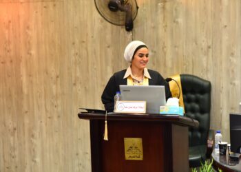 “الوقاية من الحوادث المنزلية لكبار السن” في رسالة ماجستير بجامعة عين شمس للباحثة ميرفت جمال