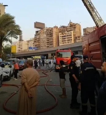 الصورة الحقيقية والكاملة لـ حريق برج سفنكس بالعجوزة..