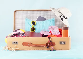 خفف أحمال الشنطة.. كيف تستمتع بإجازة الصيف بدون ضغوط؟