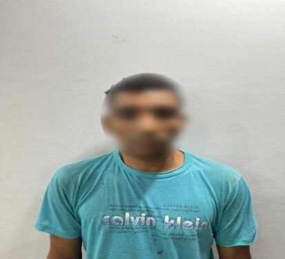 ضبط المتهم بنشر عبارات مسيئة عبر شاشة إعلانات في منطقة فيصل بالجيزة