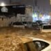 أمطار المدينة المنورة تتحول لسيول جارفة للسيارات في الشوارع وتغرق ساحة المسجد النبوي ومقابر البقيع