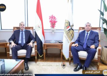 وزير الشئون النيابية والقانونية يشيد بدور نقابة المحامين في الدفاع عن حقوق المواطنين وترسيخ مبادئ العدالة