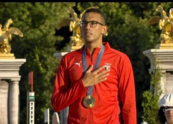 النائبة آية مدني: فخورة بتسليمي الميدالية الذهبية للبطل أحمد الجندي.. “لحظة يتوقف عندها التاريخ”