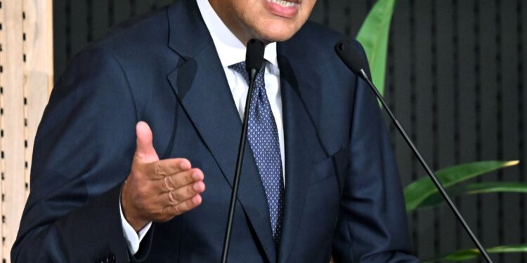 رئيس الوزراء يعقد اجتماعا لمراجعة الأجندة التشريعية ومشروعات القوانين التي سيتم تقديمها للبرلمان