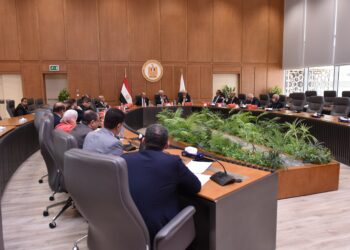 برئاسة وزير التعليم العالي.. تفاصيل الاجتماع الأول للجنة الوزارية لتنفيذ مشروع المواءمة بين مخرجات الدراسة وسوق العمل