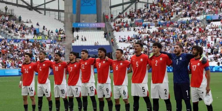 أولمبياد باريس 2024.. غياب أحمد عيد عن تشكيل منتخب مصر أمام فرنسا.. وميكالي: سنواصل القتال