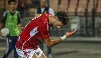 ماجيكو جديد.. وسام أبو علي يُحرز الهدف الثاني لـ الأهلي في شباك المقاولون العرب