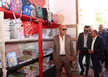 تحت رعاية النائب أحمد صبور.. مستقبل وطن القاهرة الجديدة ينظم معرضا لتوفير المستلزمات المدرسية بأسعار مخفضة