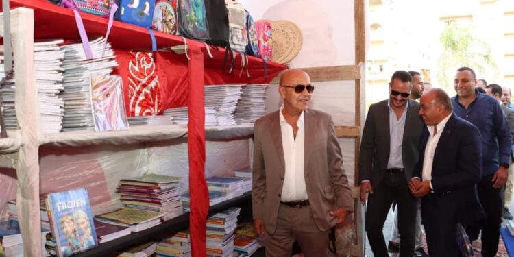تحت رعاية النائب أحمد صبور.. مستقبل وطن القاهرة الجديدة ينظم معرضا لتوفير المستلزمات المدرسية بأسعار مخفضة