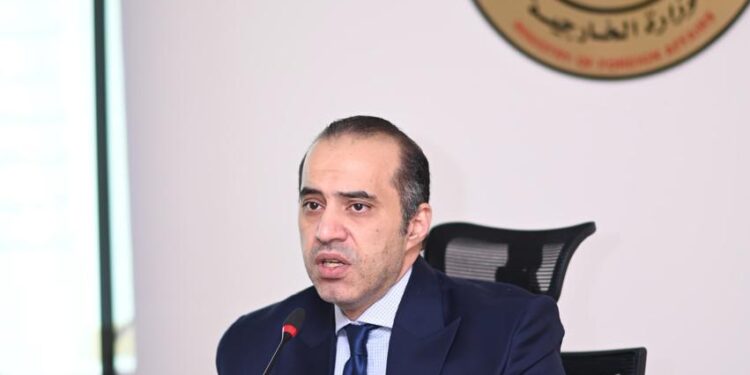 وزير الشئون النيابية: الحوار الوطني يحظى بدعم مستمر من القيادة السياسية