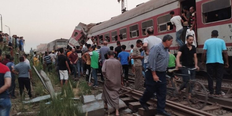نائب محافظ الشرقية: اتخذنا كل إجراءات نقل مصابي حادث تصادم القطارين في الزقازيق