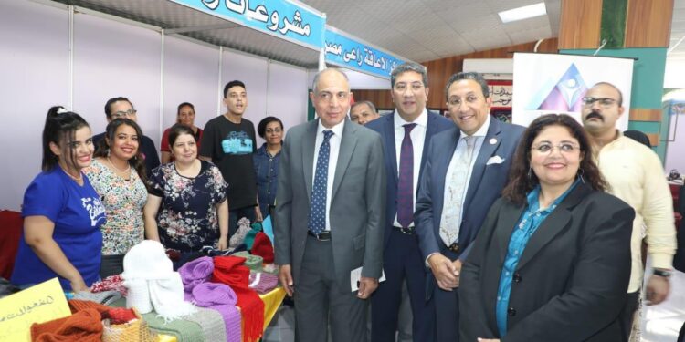 راعي مصر تقدم منحا ومشروعات في أكبر ملتقى توظيفي بالمنيا ضمن المبادرة الرئاسية “بداية”