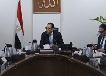 رئيس الوزراء: الحكومة بذلت جهودا حثيثة خلال الأشهر الماضية لإتاحة الأدوية