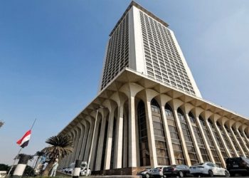 وزارة الخارجية تدعو الرعايا المصريين إلى تجنب السفر إلى لبنان في الوقت الحالي