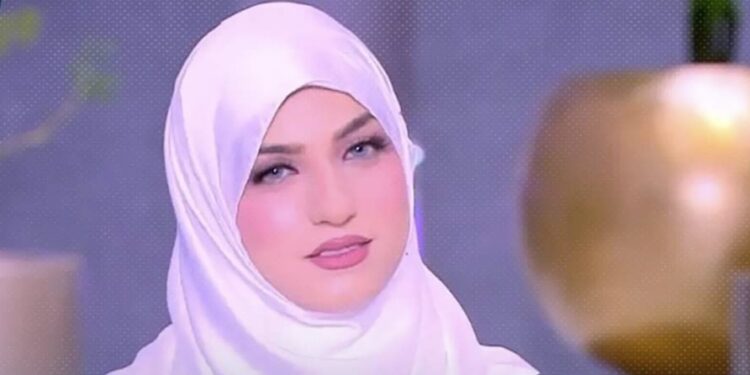 ياسمين عز تحذر من خطورة الصديقات الغيورات على حياة صديقاتهن