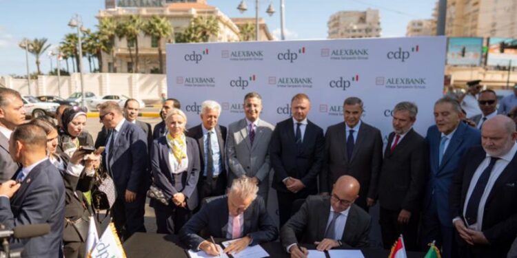 إتفاقية تعاون بين صندوق الودائع والقروض ( CDP ) وبنك الإسكندرية لدعم قطاع الأغذية الزراعية في مصر*