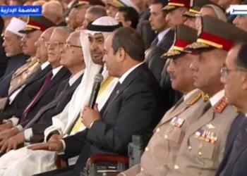 وجودك معانا شرف.. الرئيس السيسي يُرحب بالشيخ محمد بن زايد في حفل تخرج دفعة جديدة من الكليات العسكرية