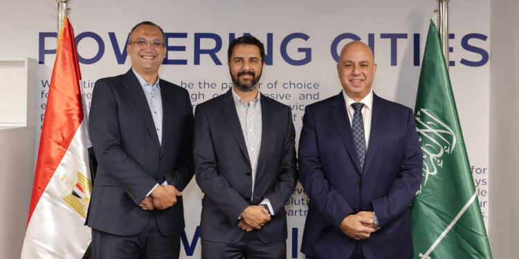 شركة ادفانسيس تفتتح المرحلة الأولى من مركز خدمات التعهيد لشركة يوتك في القاهرة