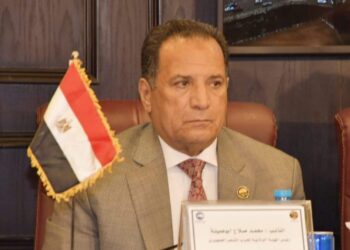 أبو هميلة: توجيهات الرئيس للحكومة بمراجعة شروط صندوق النقد الدولي لتخفيف الأعباء الاقتصادية على المواطنين