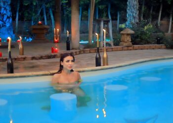 دوللي شاهين تكشف عن برومو أغنيتها الجديدة”انا الحاجة الحلوة”.. صور