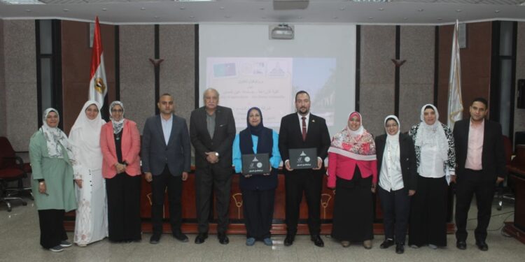 توقيع بروتوكول تعاون بين جامعة عين شمس ومصنع كيم تك للأجهزة العلمية والمعملية