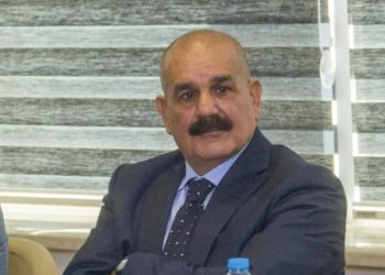 عضو مجلس إدارة الاتحاد العام لـ الغرف التجارية يقترح تشكيل لجنة عليا لدراسة إعادة تشغيل المصانع المتعثرة 