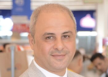 هاني العراقي يكتب: مبادرة حياة كريمة تخفف الأعباء عن المواطنين