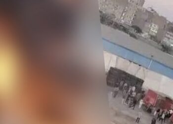 الدفع بـ 2 سيارة إسعاف و3 إطفاء..  السيطرة على حريق هائل بمخزن “كوكاكولا” بفاقوس في الشرقية