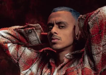 كزبرة يحتفل بتتويج الأهلي بـ السوبر المصري على حساب الزمالك في الإمارات