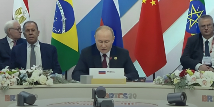 بوتين: أكثر من 30 دولة أبدت رغبتها في التعاون مع مجموعة بريكس
