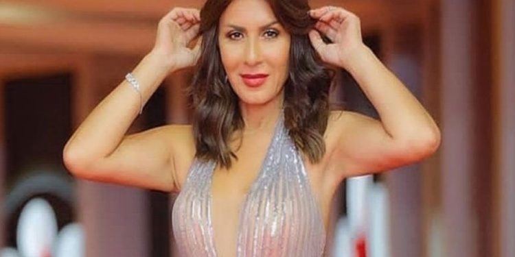 حوّلت دراستها من الإعلام للتمثيل.. أسرار من حياة الفنانة نجلاء بدر